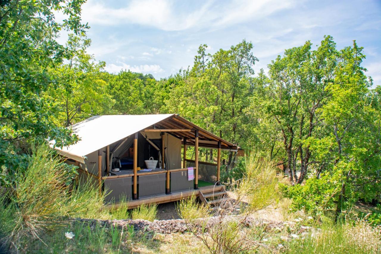 Campasun Camping De L'Aigle エギュイーヌ エクステリア 写真